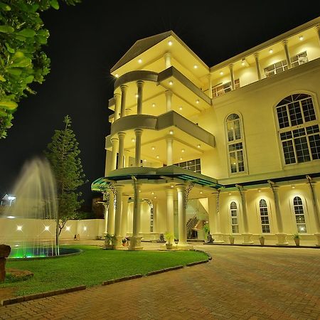 Navro Beach Resort Panadura Exterior photo